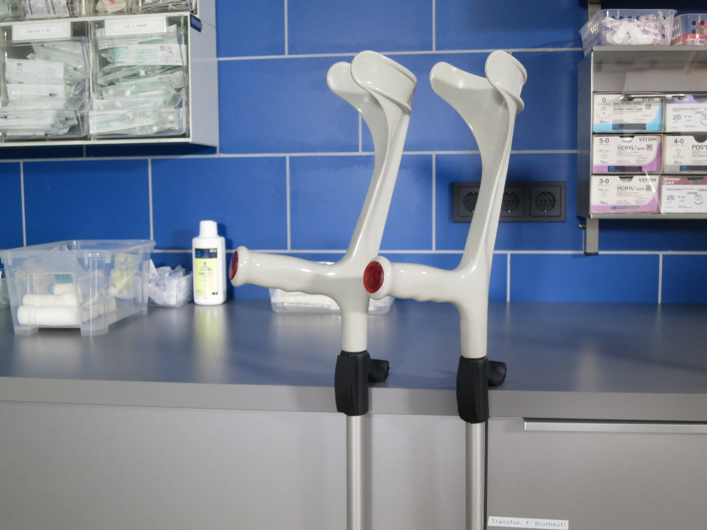 Stützenhalter für Gehhilfen